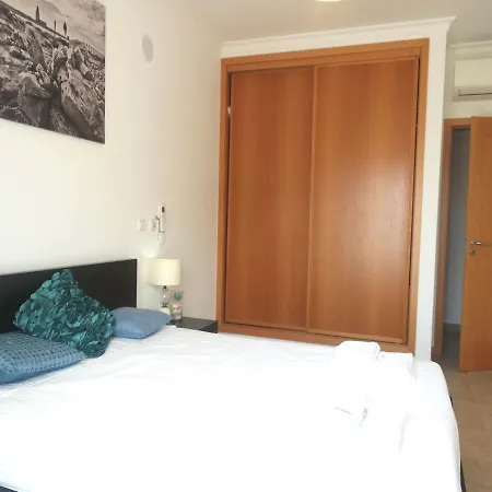 C04 - Pool View 3 Bed