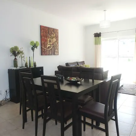 C04 - Pool View 3 Bed *