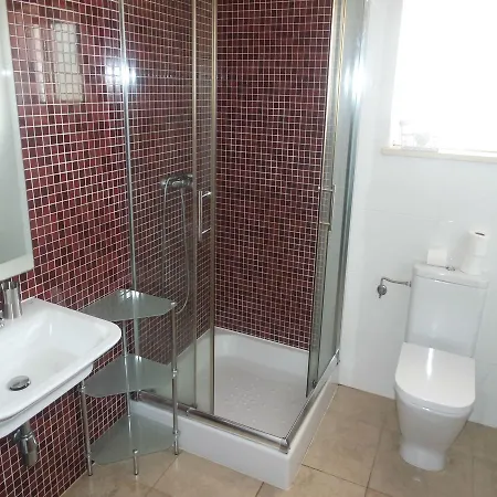 C04 - Pool View 3 Bed *